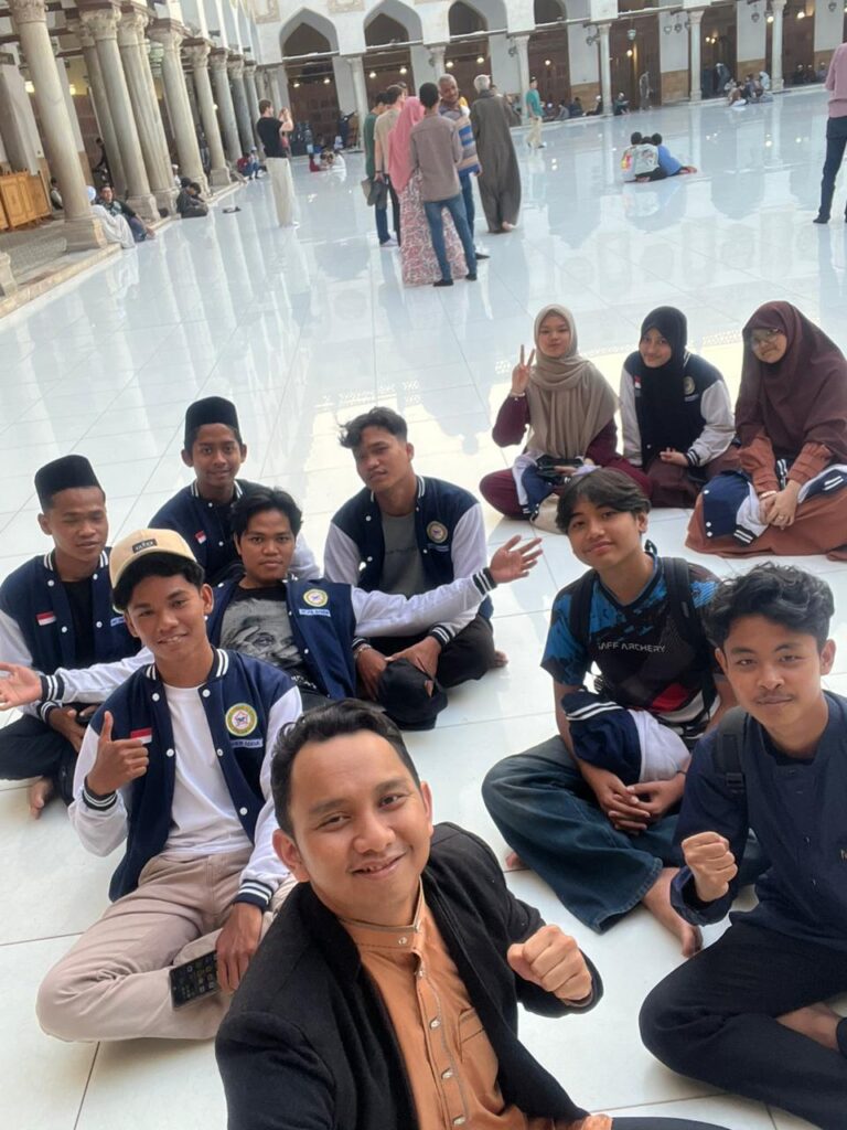 WhatsApp Image 2025-12-03 at 07.30.10 (5)